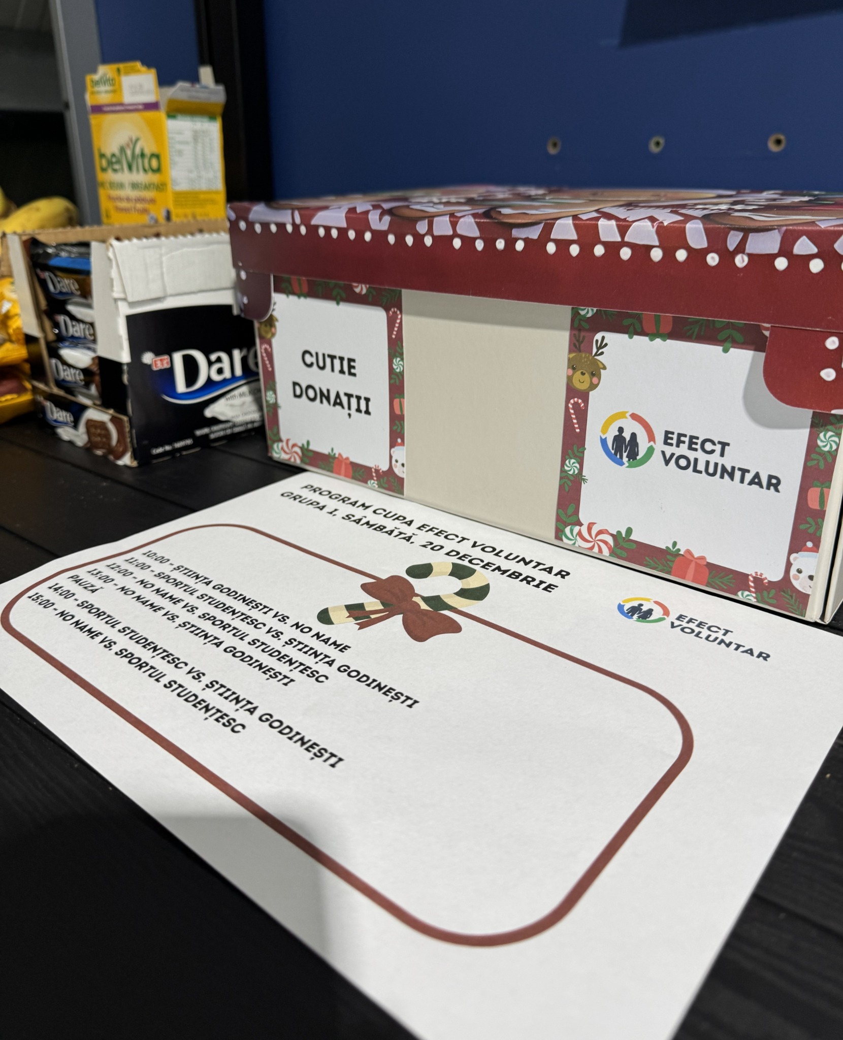 Cutia de donații și programul primei ediții a Cupei Efect Voluntar
